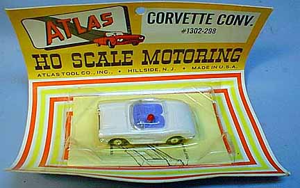 MOC 1302 CHEVROLET CORVETTE CONVERTIBLE